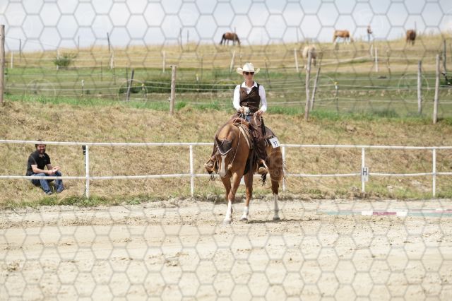 s_K3F06958.JPG
